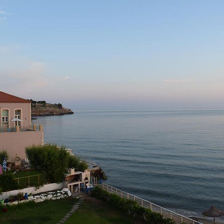 Seaside Palette Suites Rethymno  Bagian luar foto