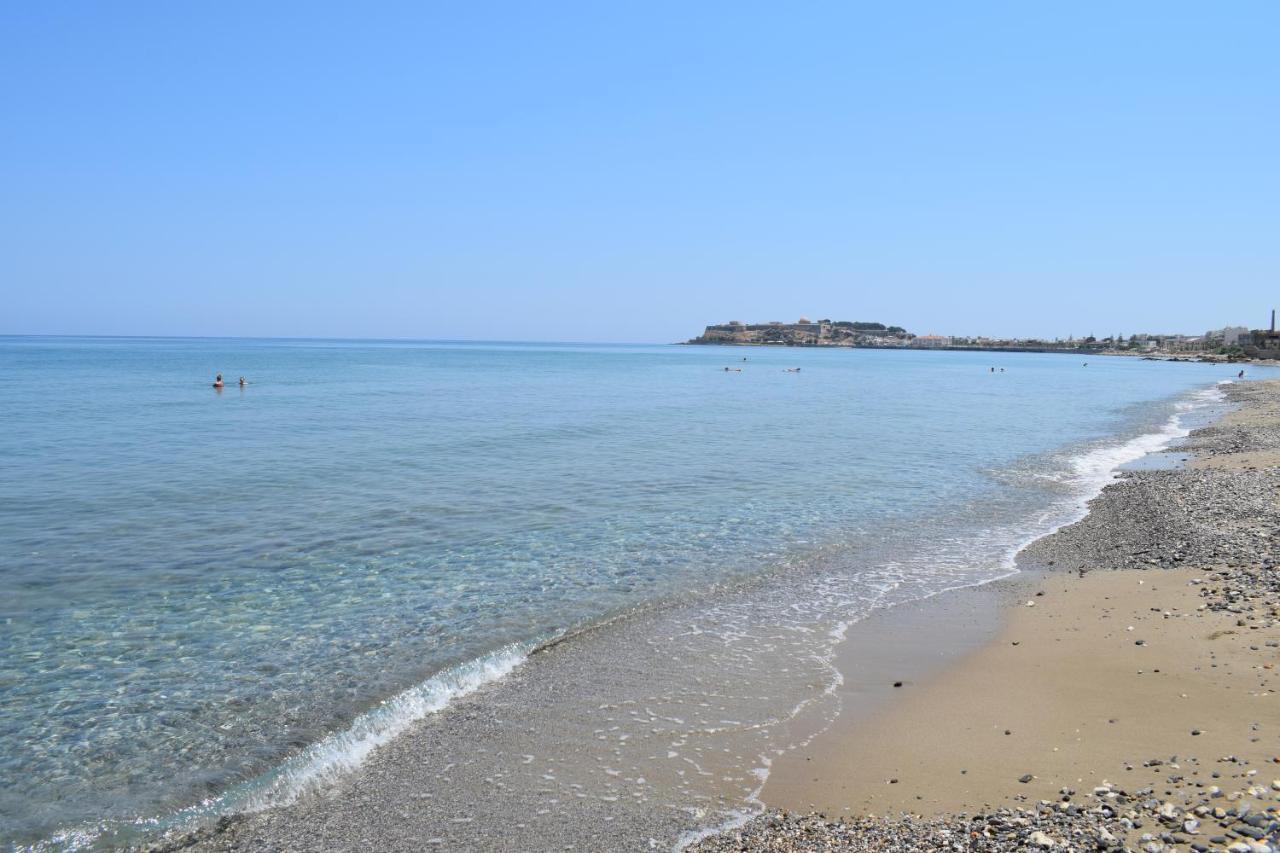 Seaside Palette Suites Rethymno  Bagian luar foto